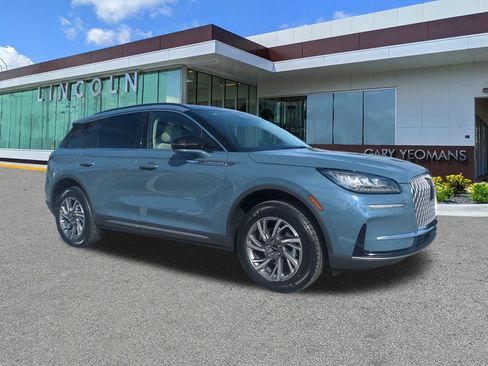 New 2026 Lincoln Corsair Premiere image 2