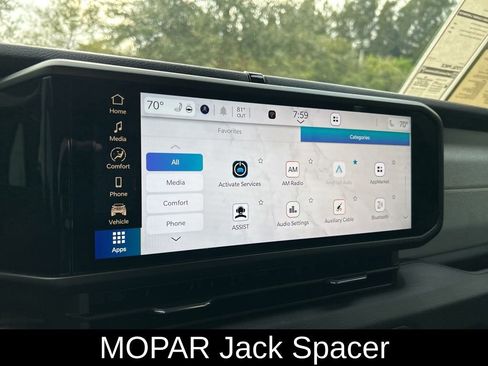 Used 2025 Jeep Wrangler Willys image 31