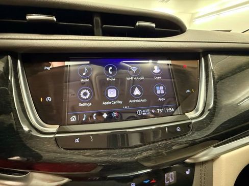 Used 2022 Cadillac XT6 Premium Luxury FWD image 27