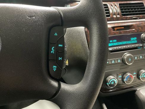 Used 2015 Chevrolet Impala LS image 19