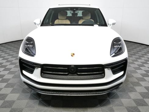 New 2026 Porsche Macan AWD/4WD image 35