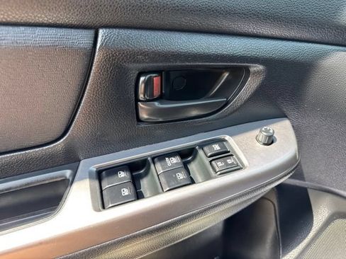 Used 2016 Subaru Impreza 2.0i AWD/4WD image 18