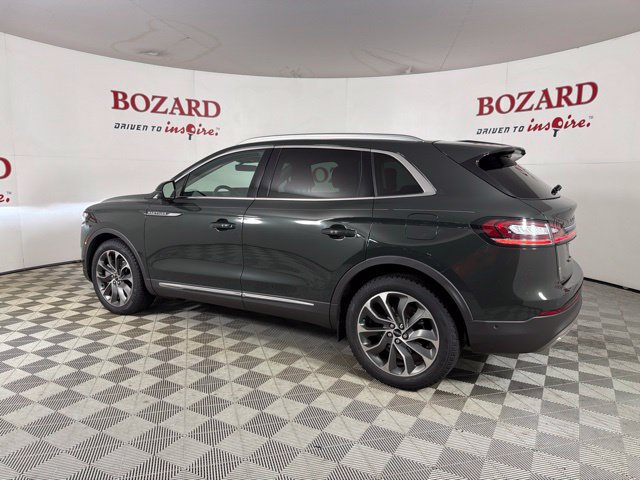 Used 2022 Lincoln Nautilus Reserve w/ Equipment Group 201A FWD image 7