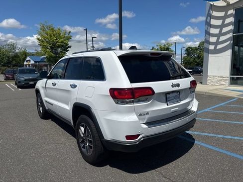 Used 2022 Jeep Grand Cherokee Limited AWD/4WD image 6
