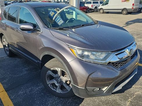 Used 2017 Honda CR-V EX image 2