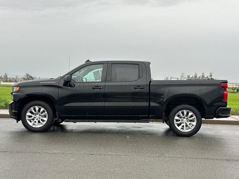 Used 2021 Chevrolet Silverado 1500 Custom w/ Safety Confidence Package image 7