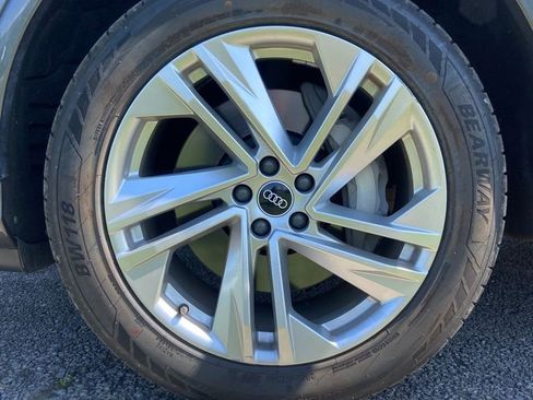 Used 2021 Audi Q7 2.0T Premium Plus w/ Executive Package image 9