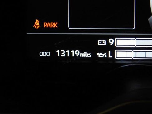 Used 2025 Toyota Tundra Limited image 39