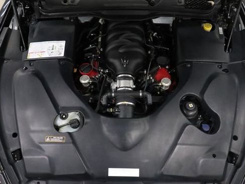 Used 2017 Maserati GranTurismo MC RWD image 27