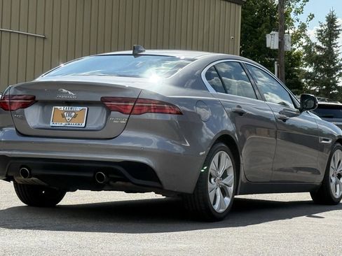 Used 2020 Jaguar XE S image 5
