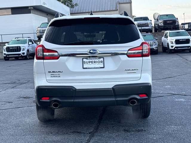 Used 2022 Subaru Ascent Limited w/ Technology Package AWD/4WD image 4