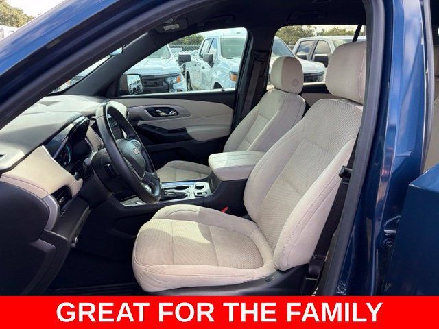 Used 2023 Chevrolet Traverse LT FWD image 14