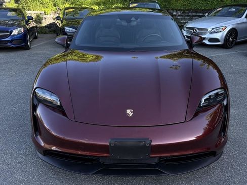 Used 2022 Porsche Taycan RWD image 16