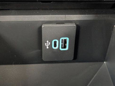 New 2026 Ford F250 Platinum image 16