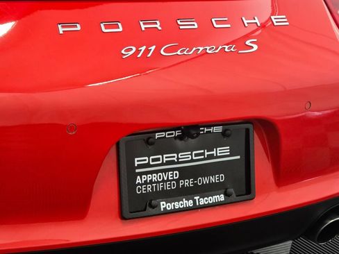 Certified 2015 Porsche 911 Carrera S RWD image 27