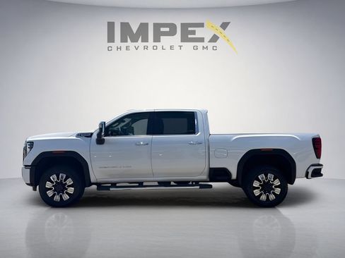 Used 2024 GMC Sierra 2500 Denali w/ Denali Reserve Package AWD/4WD image 2