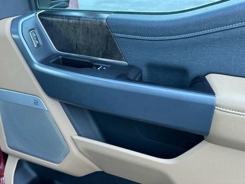 Certified 2023 Ford F350 Lariat w/ Chrome Package image 17