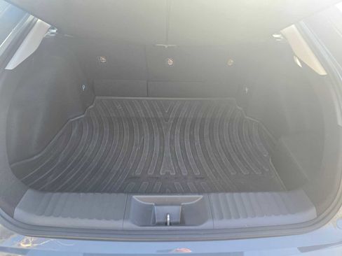 Used 2024 Toyota Prius LE image 17