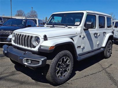 New 2025 Jeep Wrangler Sahara w/ Safety Group