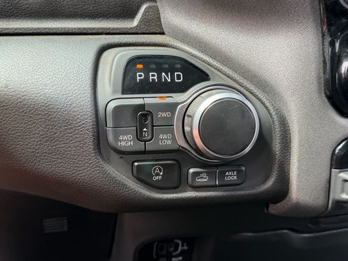 Used 2025 RAM 1500 Warlock AWD/4WD image 20
