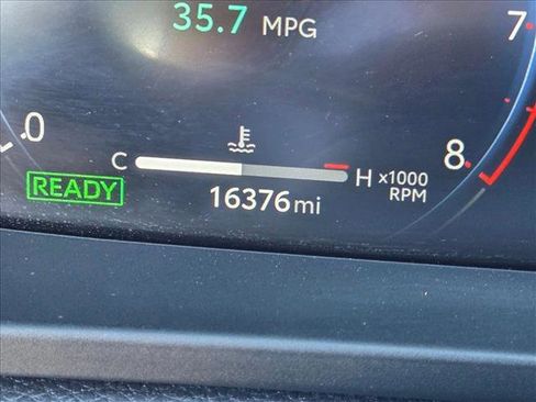 Certified 2025 Toyota Crown Nightshade image 11