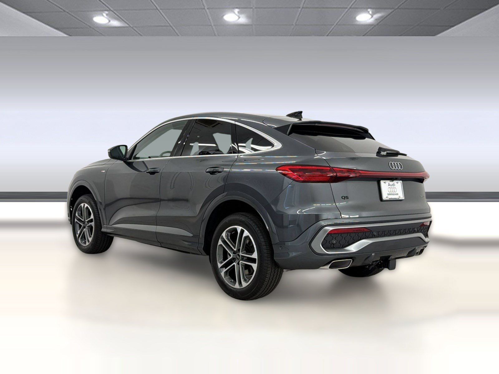 New 2026 Audi Q5 Premium Plus AWD/4WD image 3