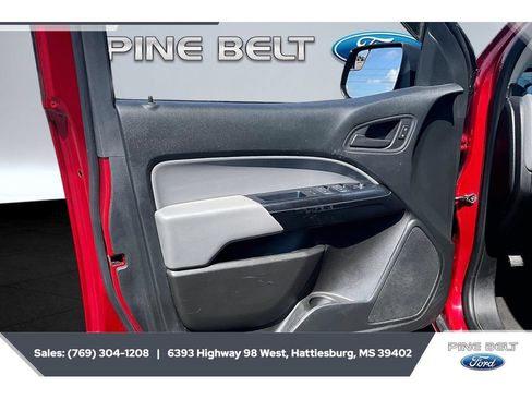 Used 2021 Chevrolet Colorado W/T w/ Custom Special Edition RWD image 18