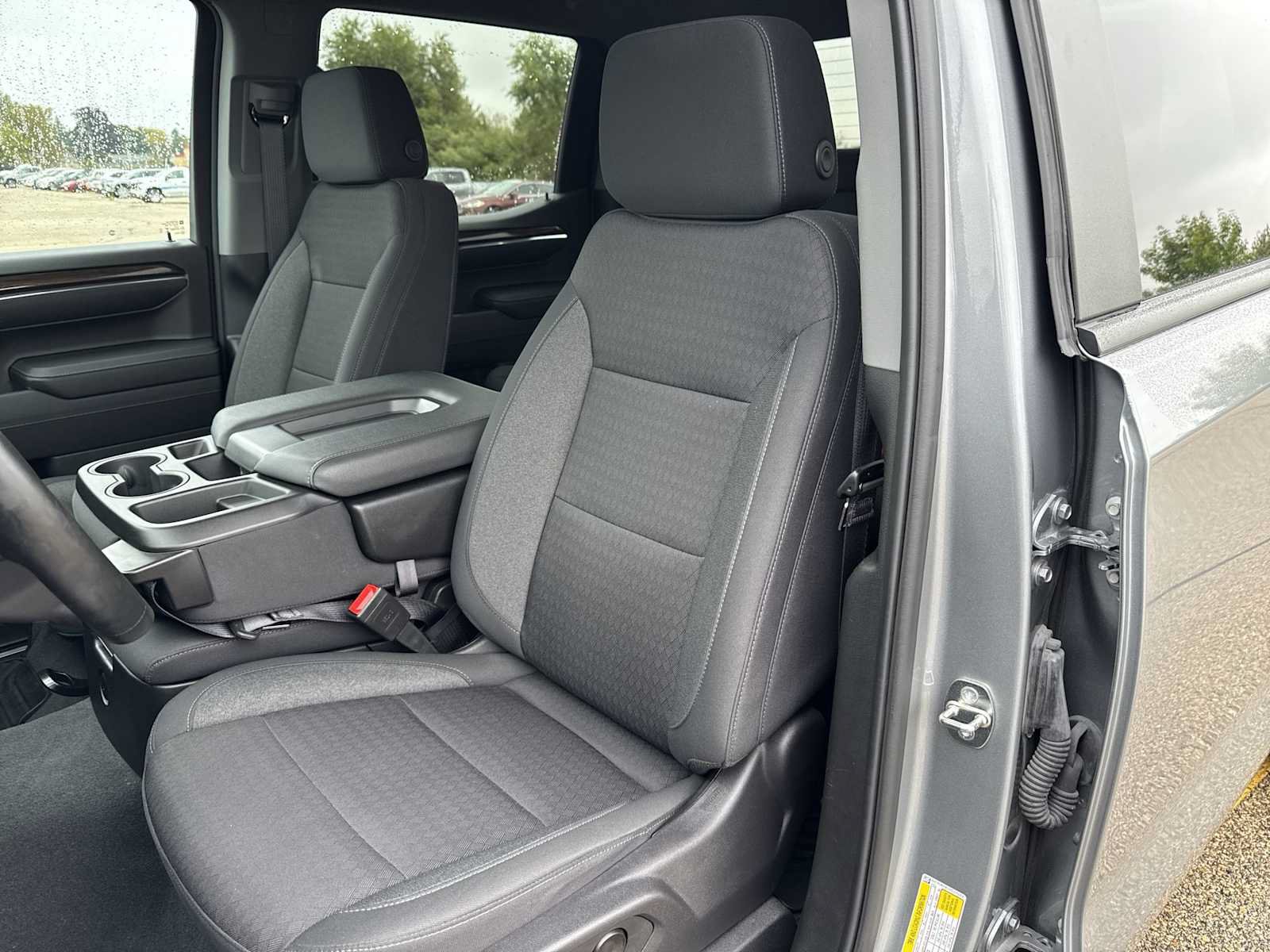Certified 2024 Chevrolet Silverado 1500 LT AWD/4WD image 12