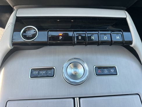 New 2026 Lincoln Navigator Reserve image 24