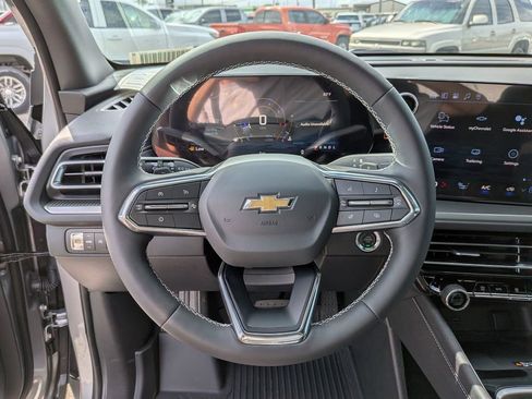 New 2026 Chevrolet Traverse LT image 24