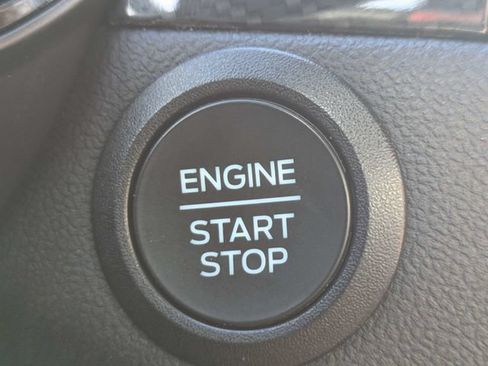 Used 2024 Ford Escape ST-Line AWD/4WD image 32