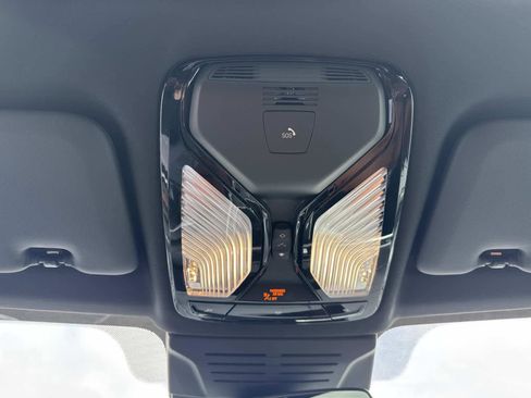 New 2026 BMW X5 sDrive40i w/ M Sport Package image 28