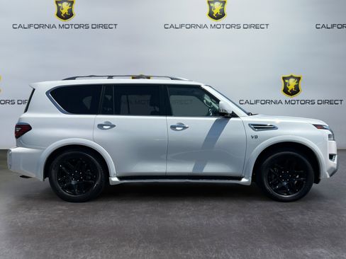 Used 2022 Nissan Armada SL w/ Captain's Chairs Package image 6