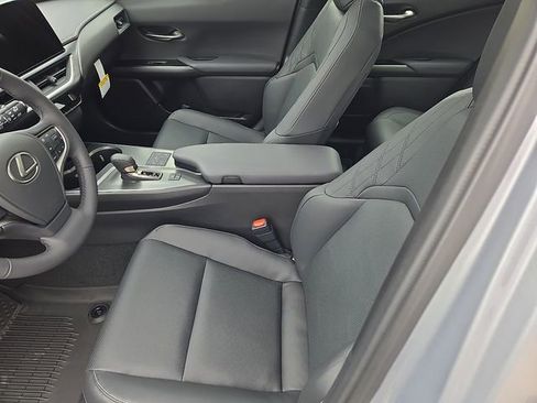 New 2026 Lexus UX 300h AWD image 12
