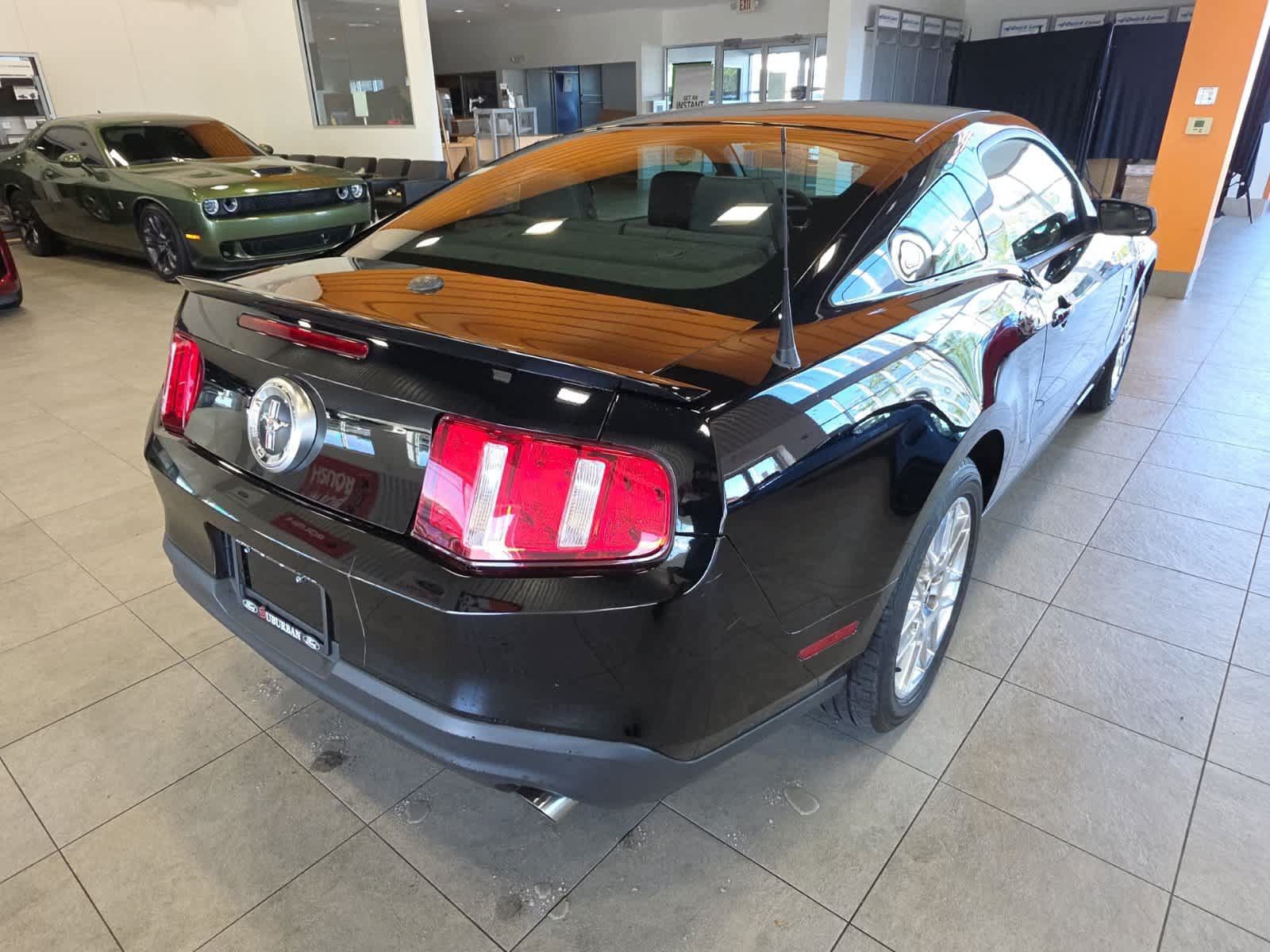 Used 2012 Ford Mustang Premium RWD image 6