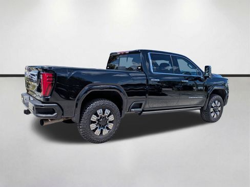 Used 2024 GMC Sierra 2500 Denali w/ Denali Reserve Package AWD/4WD image 5