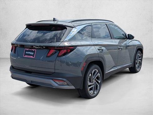 New 2026 Hyundai Tucson SEL Plus FWD image 5