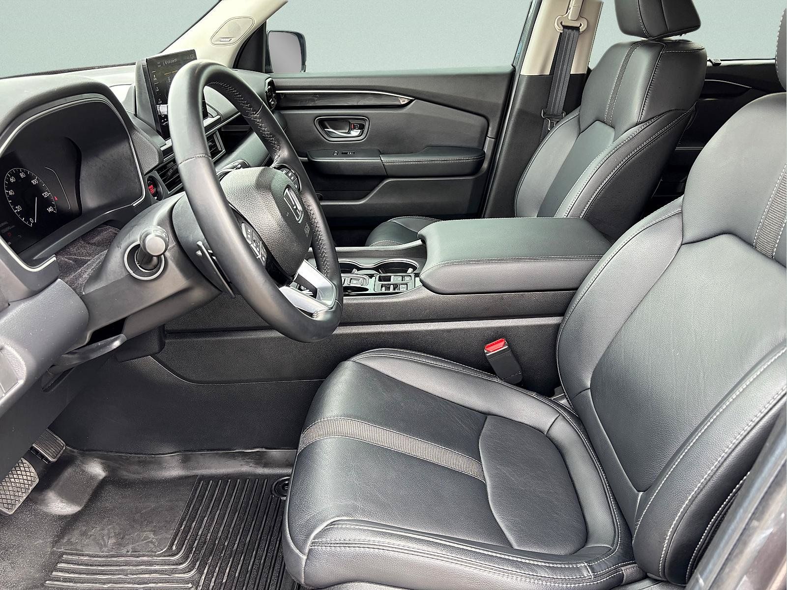 Certified 2025 Honda Pilot Touring image 17