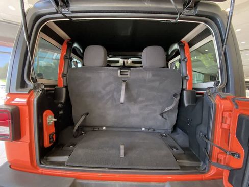Used 2023 Jeep Wrangler Sport AWD/4WD image 24