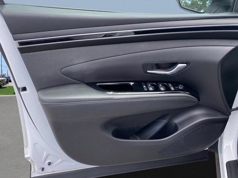 Used 2022 Hyundai Tucson SEL w/ Convenience Package FWD image 17