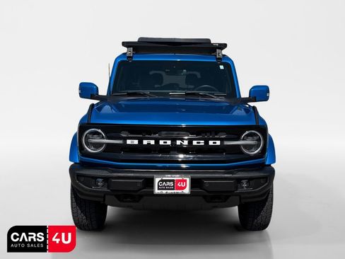 Used 2023 Ford Bronco Outer Banks AWD/4WD image 2