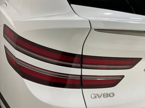 Used 2025 Genesis GV80 3.5T e-SC AWD/4WD image 28