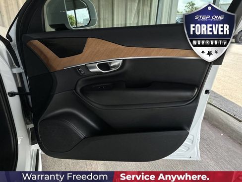 Used 2024 Volvo XC90 B6 Plus w/ Protection Package Premier AWD/4WD image 37