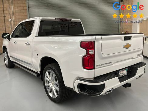 Used 2022 Chevrolet Silverado 1500 High Country w/ High Country Premium Package AWD/4WD image 7