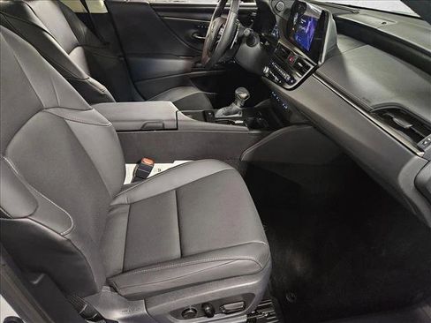 Used 2024 Lexus ES 350 w/ Premium Package image 20