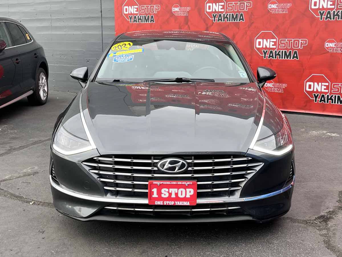 Used 2021 Hyundai Sonata Blue FWD image 2