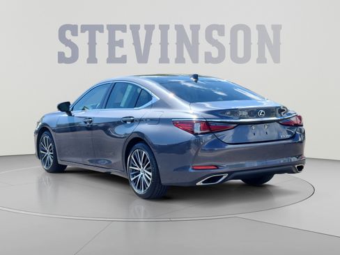 Used 2024 Lexus ES 350 w/ Premium Package FWD image 3