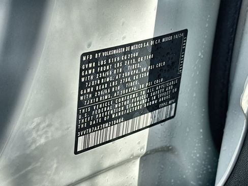 Used 2024 Volkswagen Tiguan Wolfsburg Edition image 25