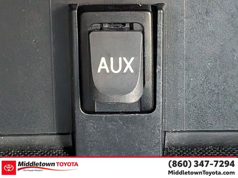 Used 2008 Toyota Solara SLE image 24