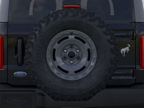 New 2025 Ford Bronco 2-Door w/ Sasquatch Package image 24